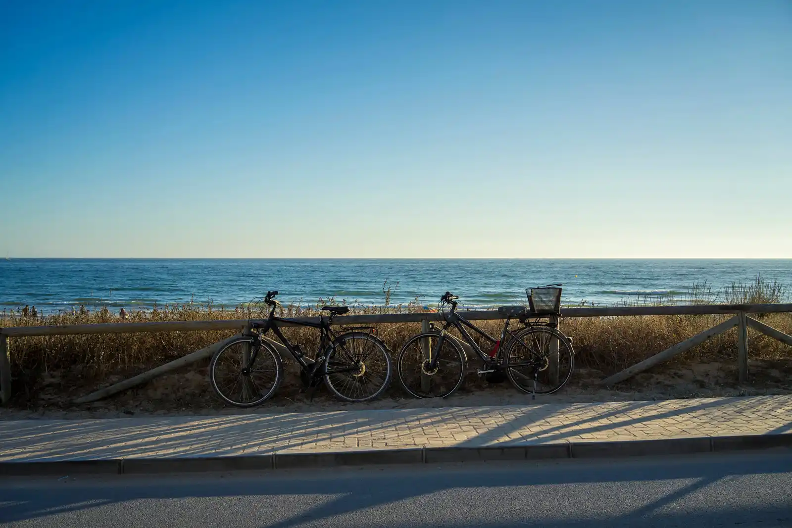 Discover the Best Cycling Routes in Athens Riviera